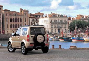 2009 Suzuki Jimny Pictures