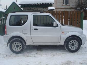 2009 Suzuki Jimny Photos