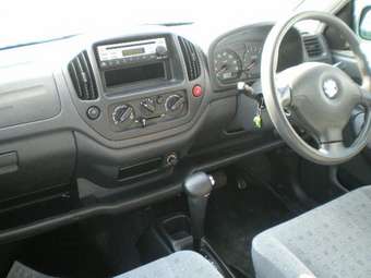 2004 Suzuki Kei Pictures