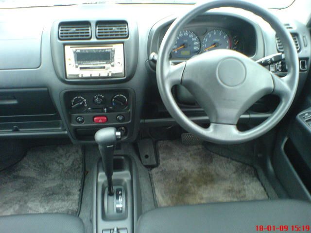 2002 Suzuki Swift