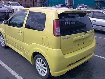 2003 Suzuki Swift Pics