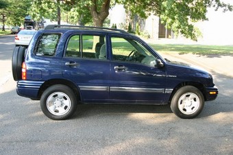 2001 Suzuki Vitara Photos