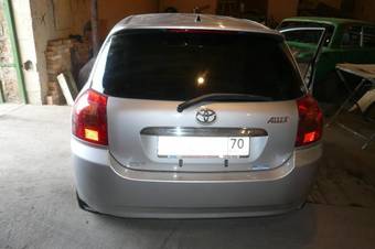 2002 Toyota Allex Photos