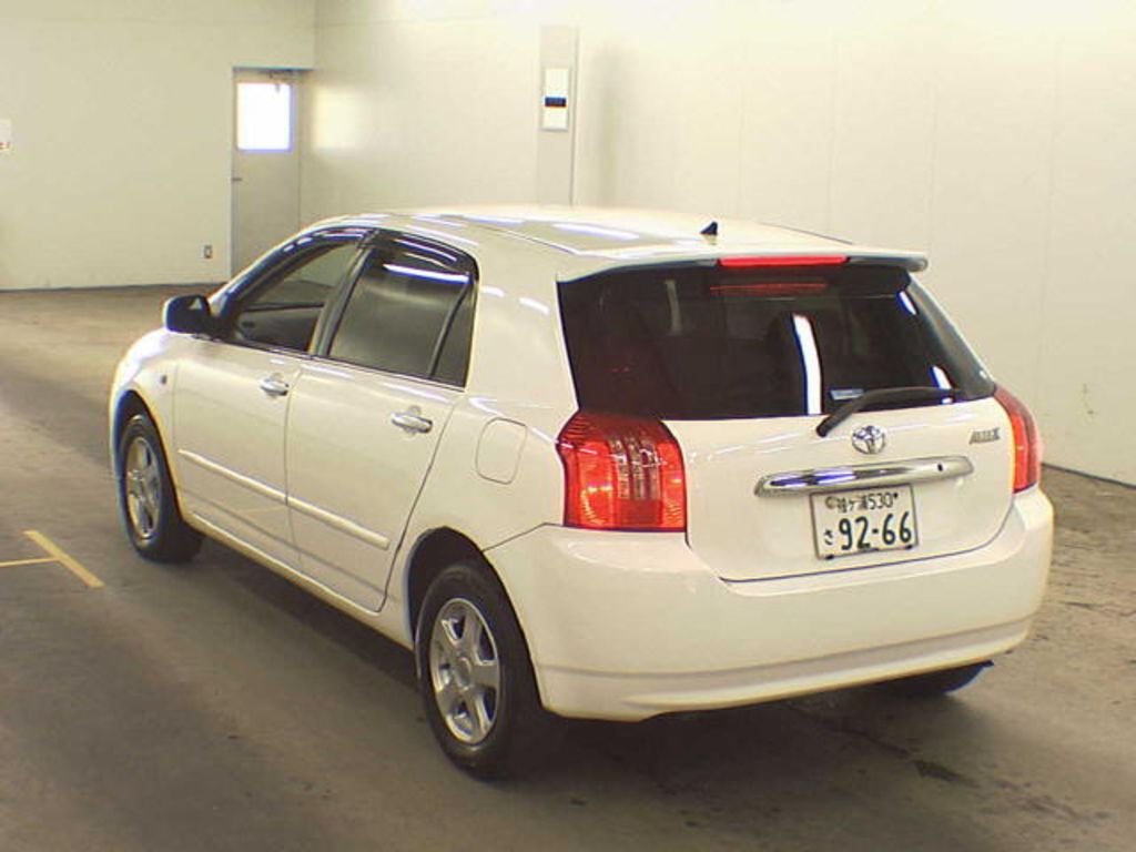 2004 Toyota Allex