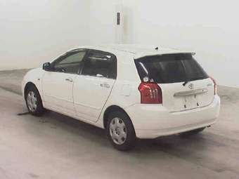 2004 Toyota Allex Pictures