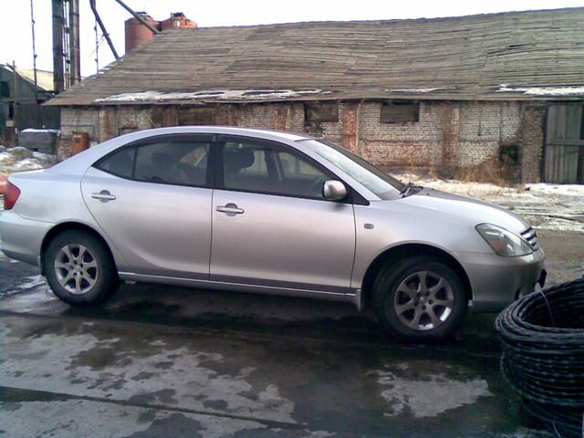 2002 Toyota Allion