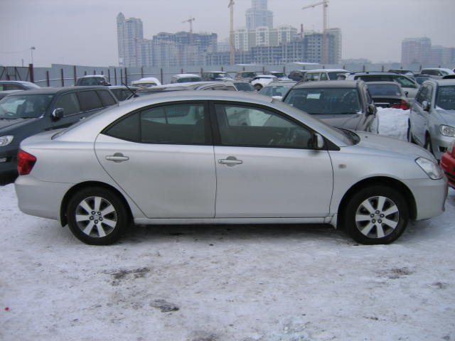 2002 Toyota Allion Photos