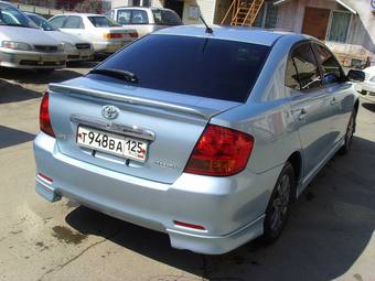 2002 Toyota Allion Images