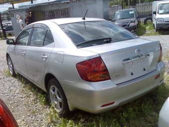 2002 Toyota Allion Photos