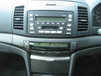 2004 Toyota Allion Pictures