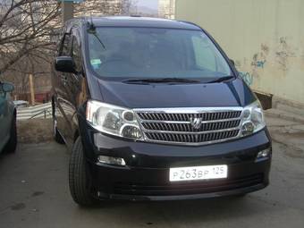 2002 Toyota Alphard Pics