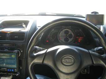 2003 Toyota Altezza Pictures