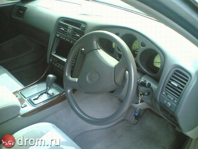 1999 Toyota Aristo