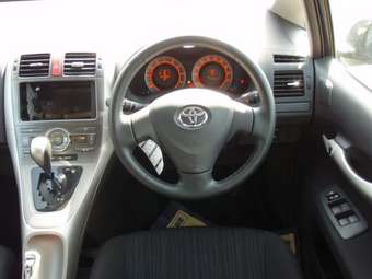 2007 Toyota Auris Pics