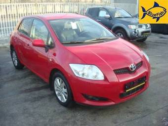 2007 Toyota Auris Pictures