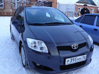 2007 Toyota Auris Pictures