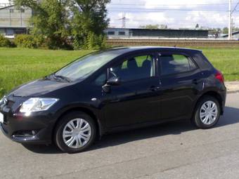 2008 Toyota Auris Photos