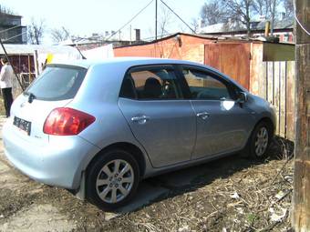 2008 Toyota Auris Pictures