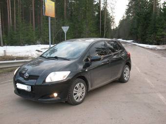 2008 Toyota Auris Pictures