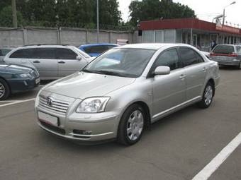 2004 Toyota Avensis Pictures