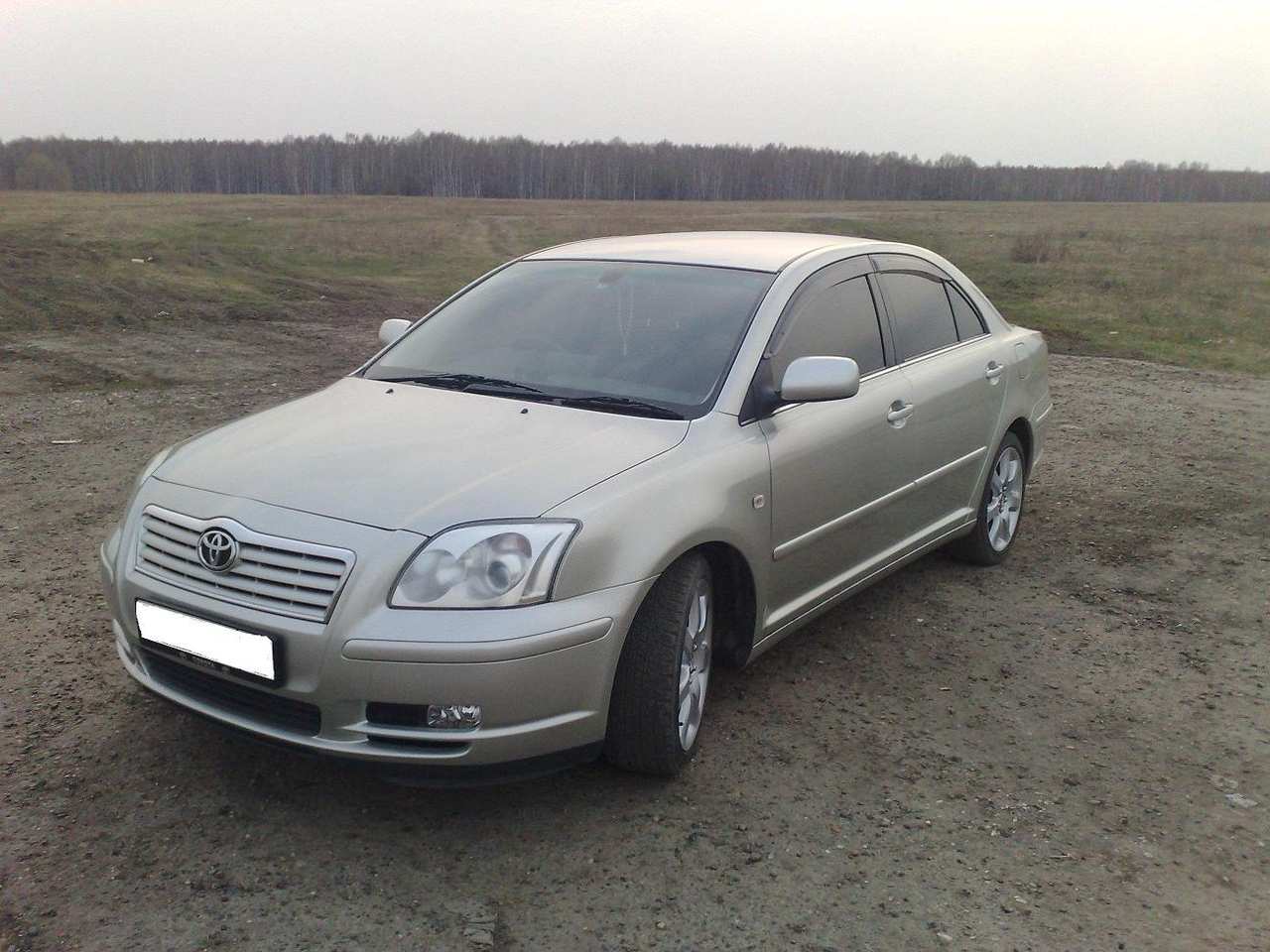 Toyota avensis 2005 универсал