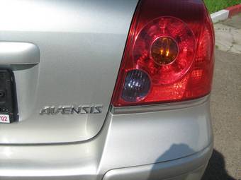 2006 Toyota Avensis Pics