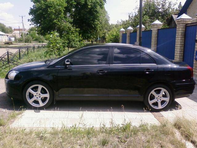 Toyota avensis 2007 года