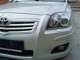 2008 Toyota Avensis Images