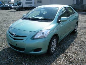 2006 Toyota Belta Pictures