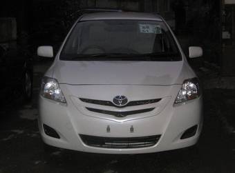 2006 Toyota Belta Pictures