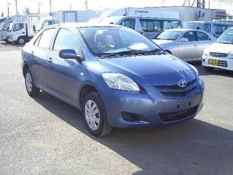 2006 Toyota Belta Pictures