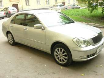 2001 Toyota Brevis Images