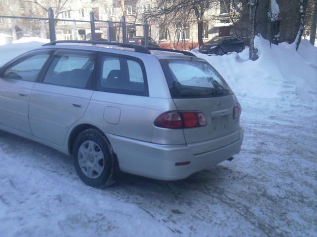 2001 Toyota Caldina