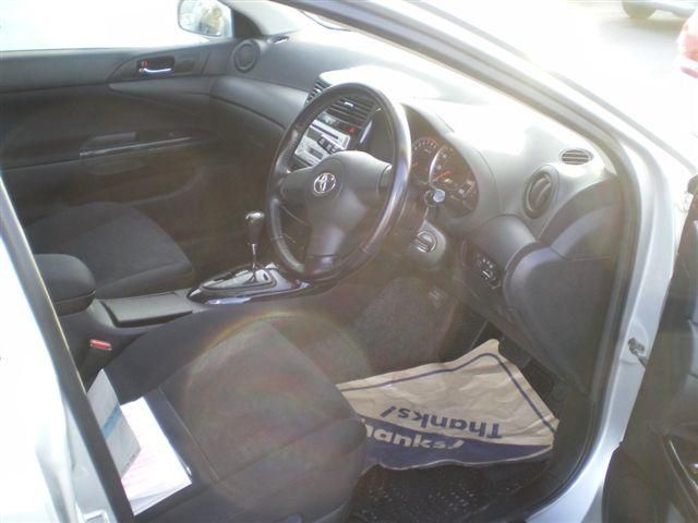 2003 Toyota Caldina