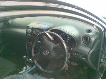 2003 Toyota Caldina Pictures