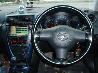 2003 Toyota Caldina Photos