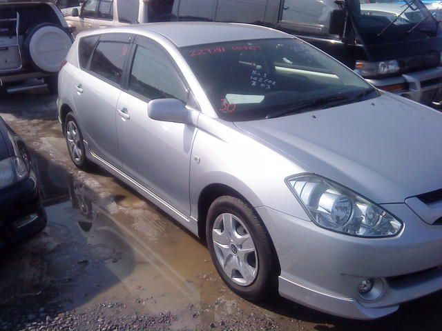 2004 Toyota Caldina