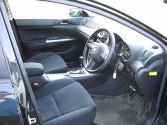 2005 Toyota Caldina Photos