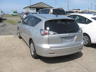 2006 Toyota Caldina Pictures