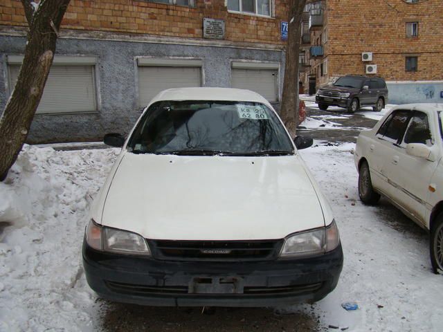 1999 Toyota Caldina Van