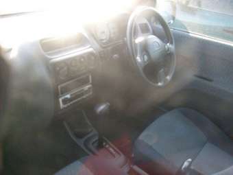 2001 Toyota Cami Pictures