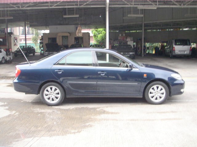 2002 Toyota Camry Photos