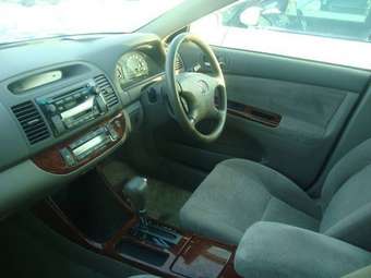 2002 Toyota Camry Photos