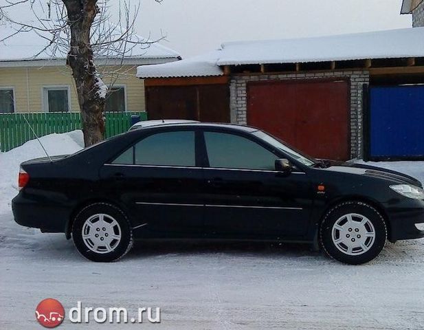 2004 Toyota Camry