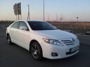 2010 Toyota Camry Pictures