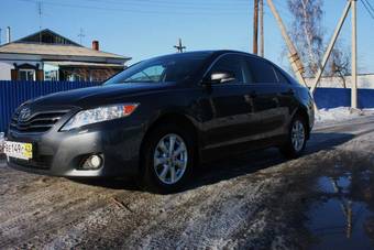 2011 Toyota Camry Pics