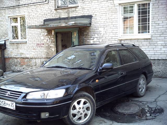 1998 Toyota Camry Gracia Wagon