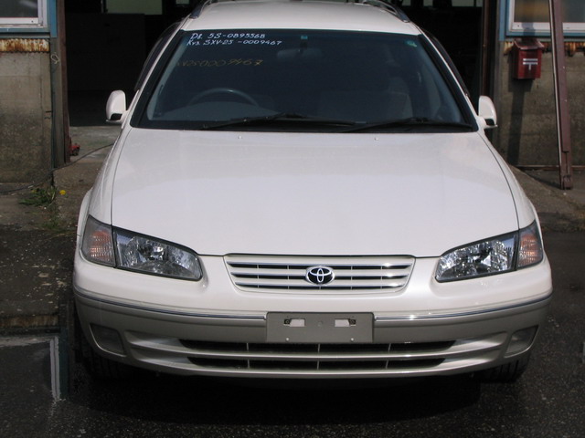 1999 Toyota Camry Gracia Wagon