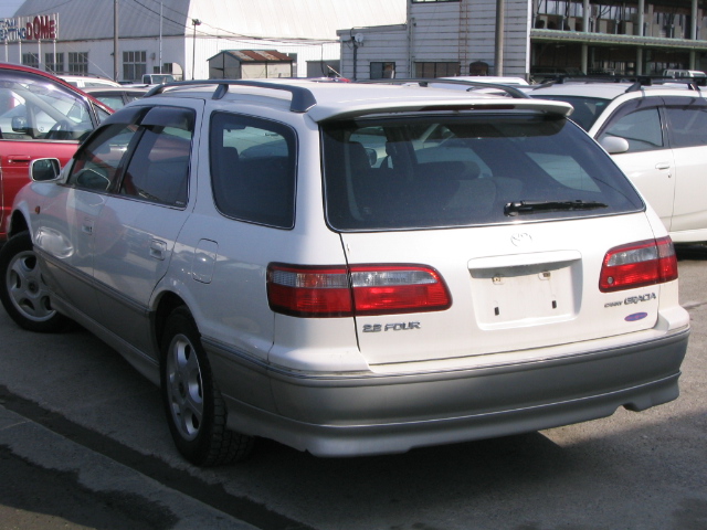 1999 Toyota Camry Gracia Wagon