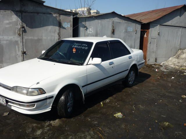 1992 Toyota Carina